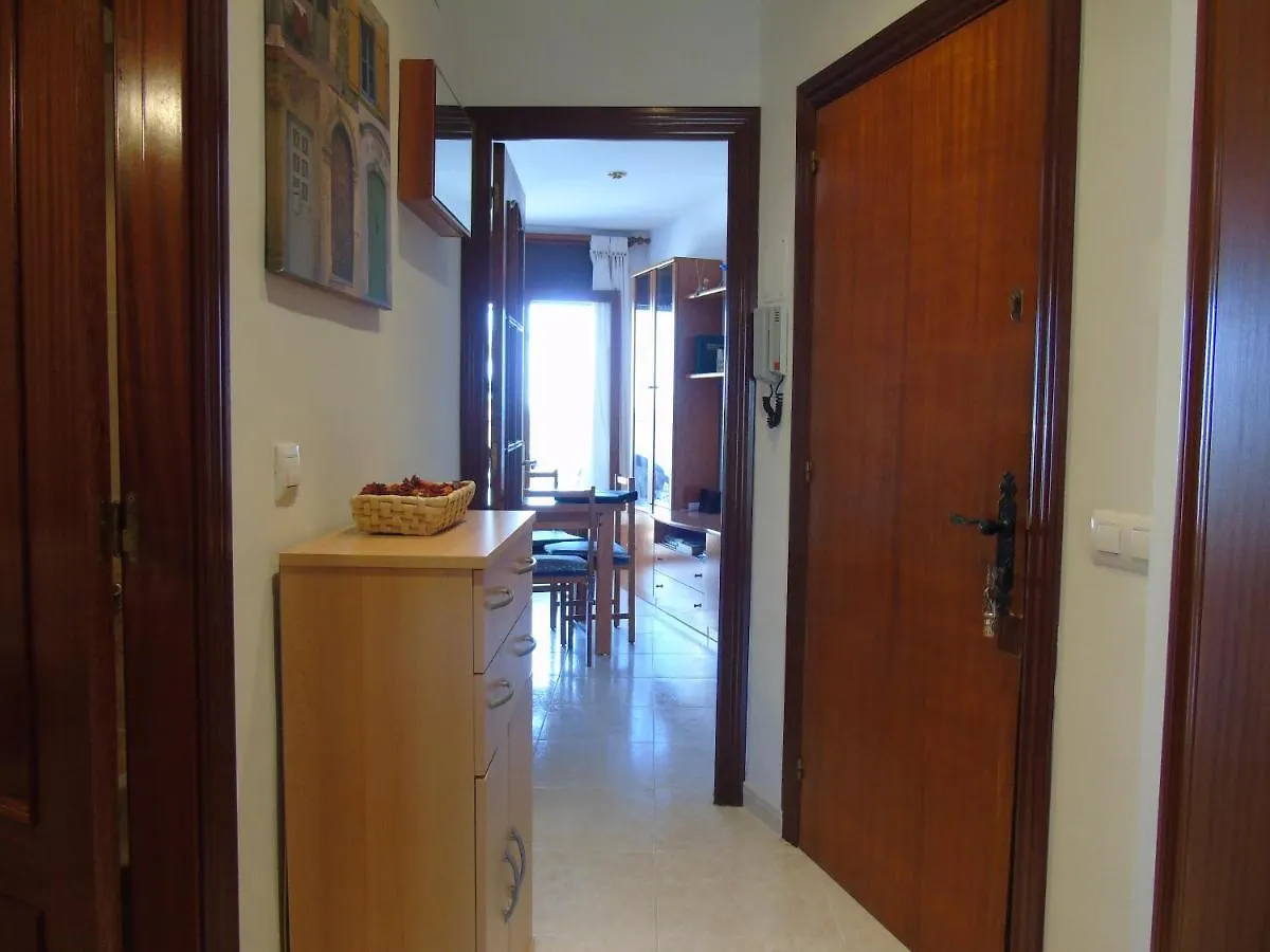 Appartement Premiere Ligne De Mer Rosas Lägenhet